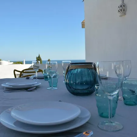 44 * Porches (Algarve)